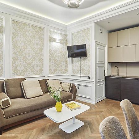 Apartment Louvre Museum By Studio Prestige Paris Extérieur photo